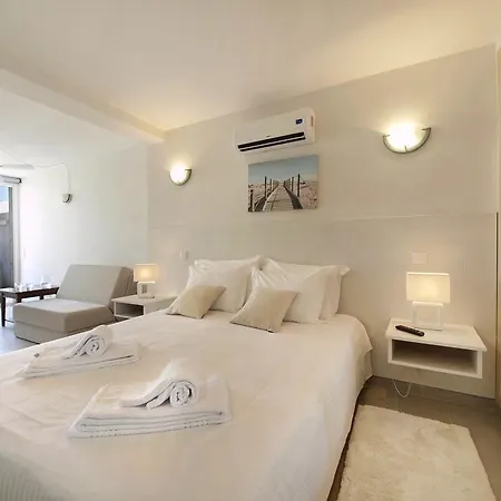 Holiday home Calheta 25